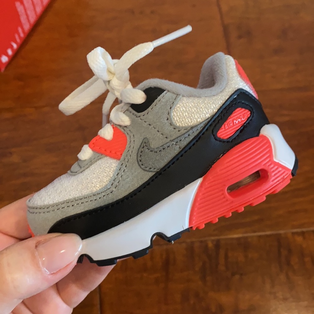 NWOT Baby Air Max 90 QS